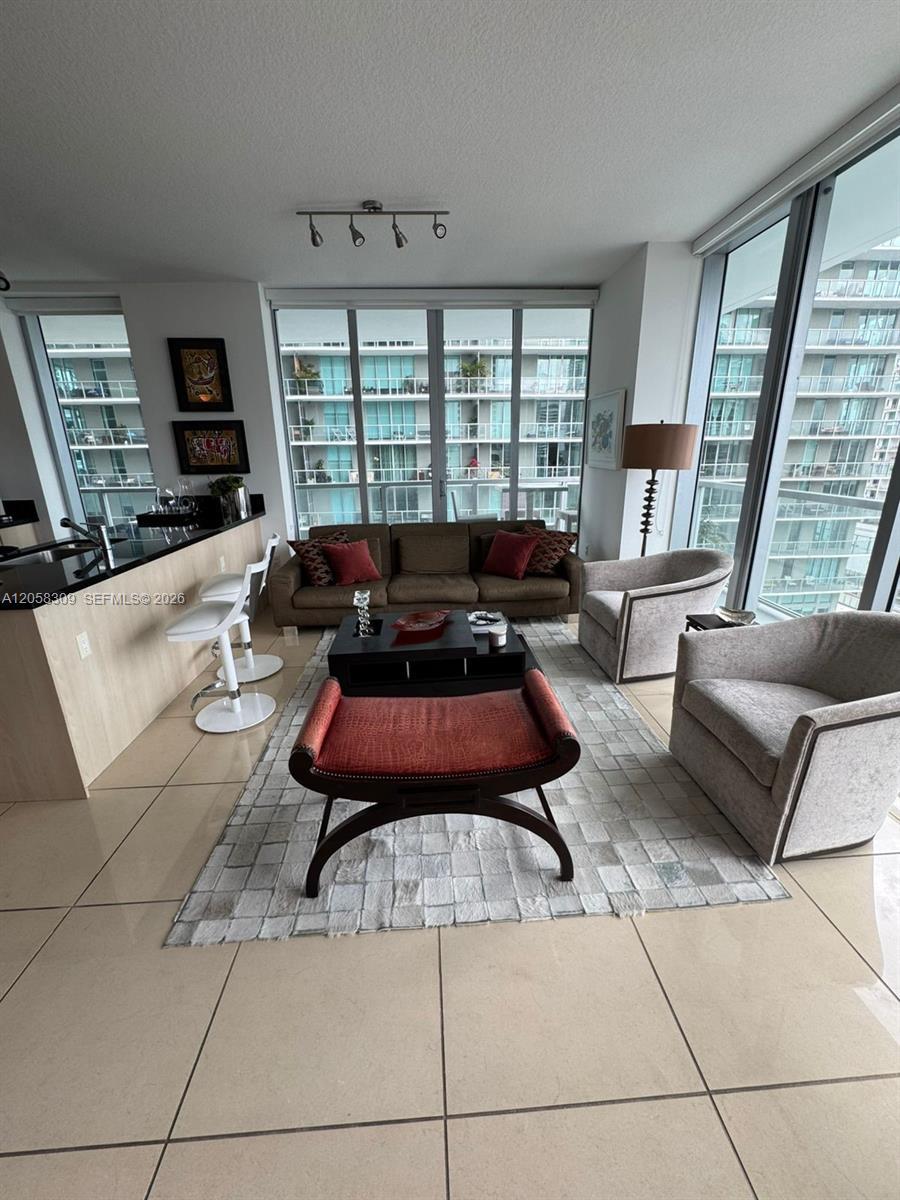 1111 SW 1 AV, Miami FL 33130 photo 4