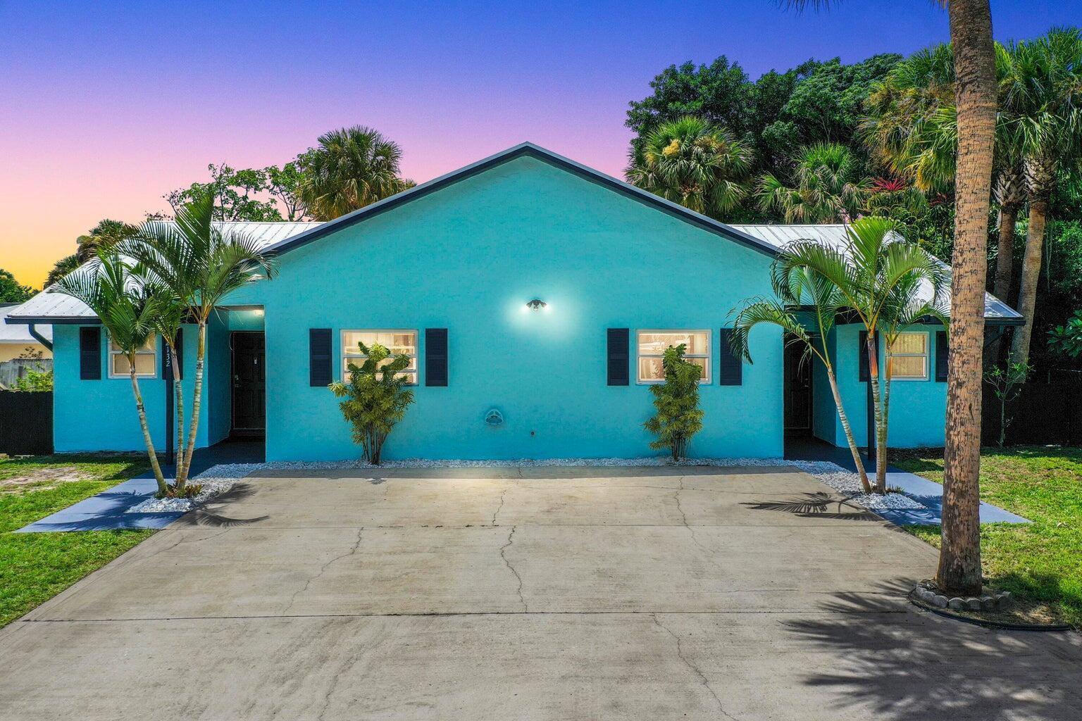 2132 NE Pelican Terrace, Jensen Beach FL 34957 photo 2