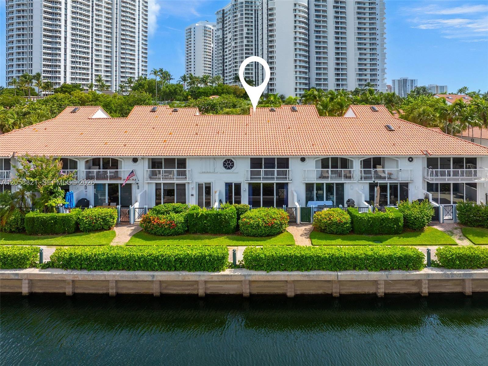 3748 NE 209th Ter, Aventura FL 33180 photo 2