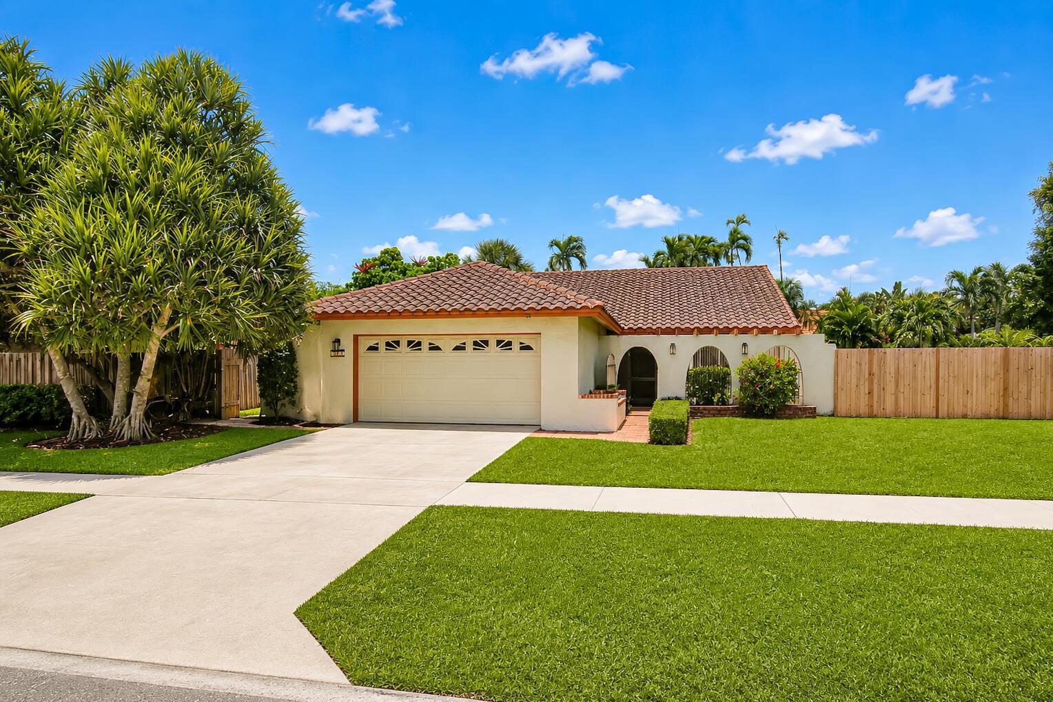 7407 SILVER WOODS Court, Boca Raton FL 33433 photo 2