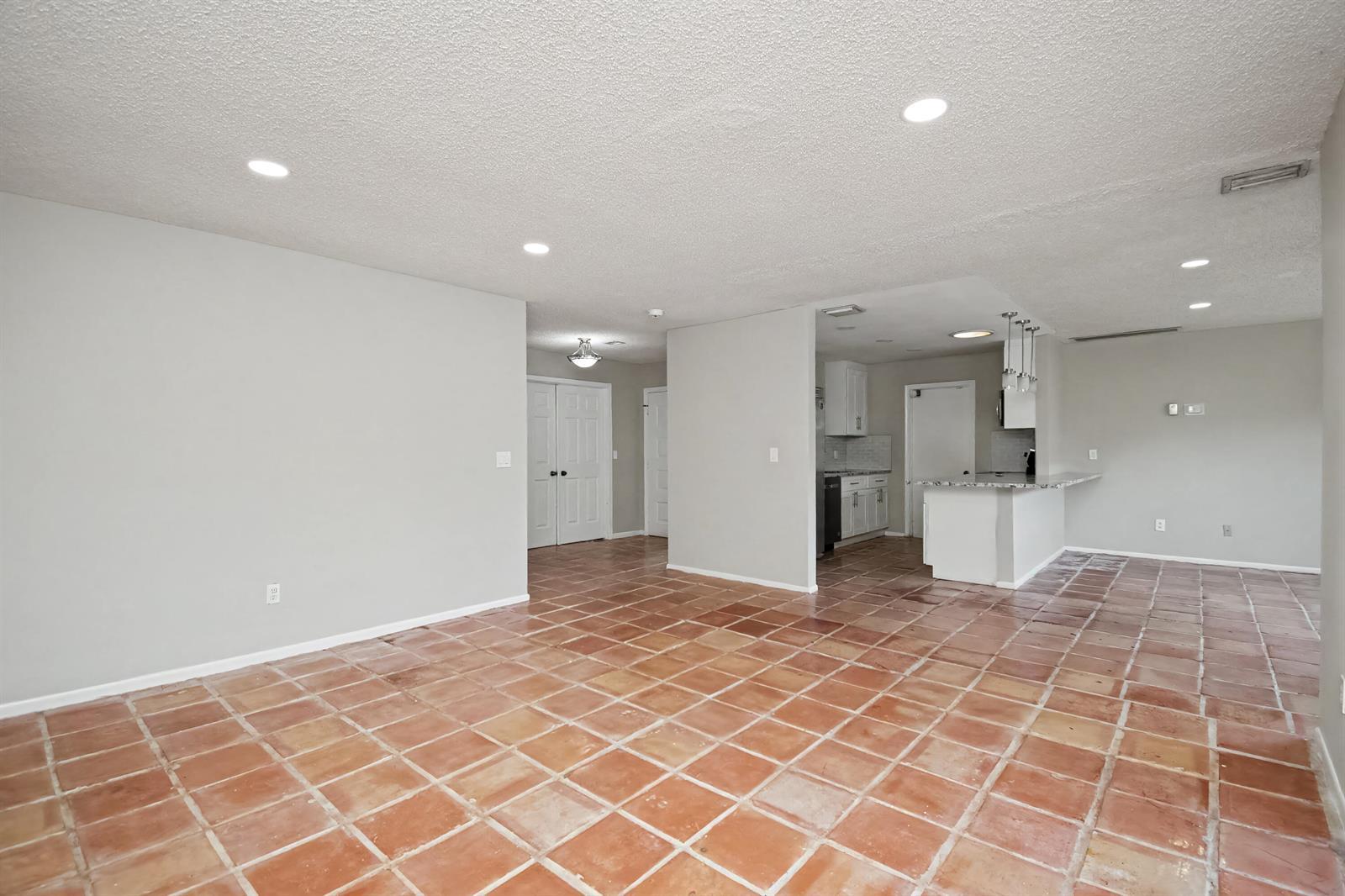 7407 SILVER WOODS Court, Boca Raton FL 33433 photo 5