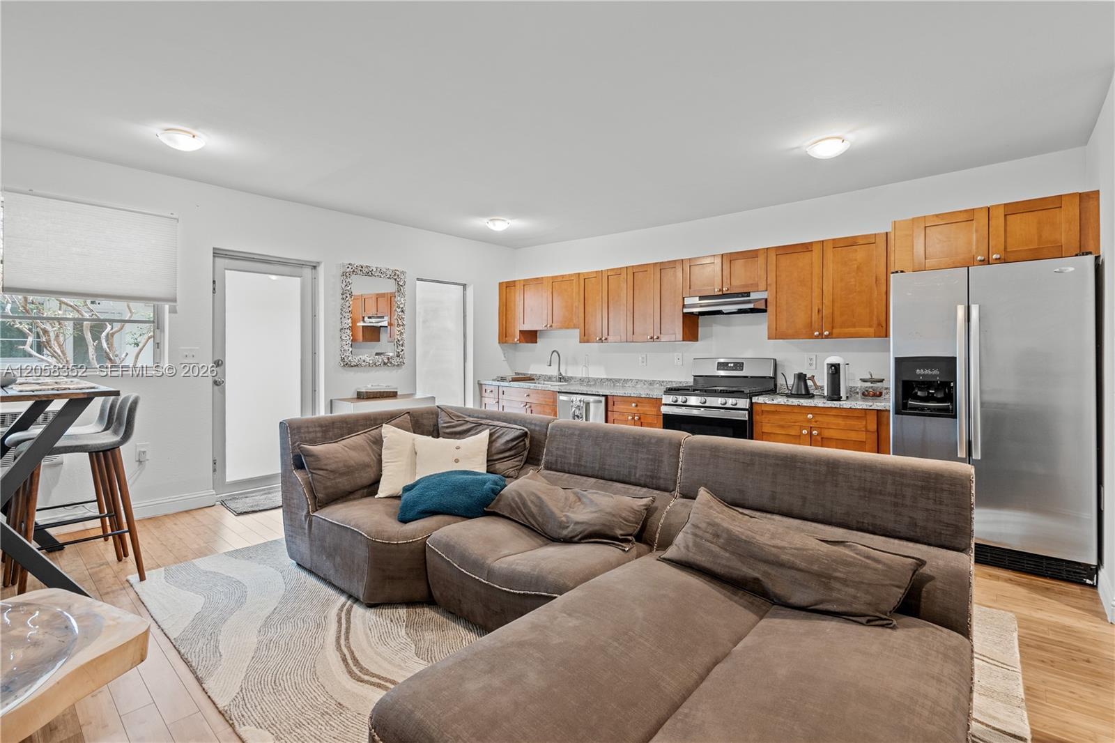 7950 Tatum Waterway Dr # N12, Miami Beach FL 33141