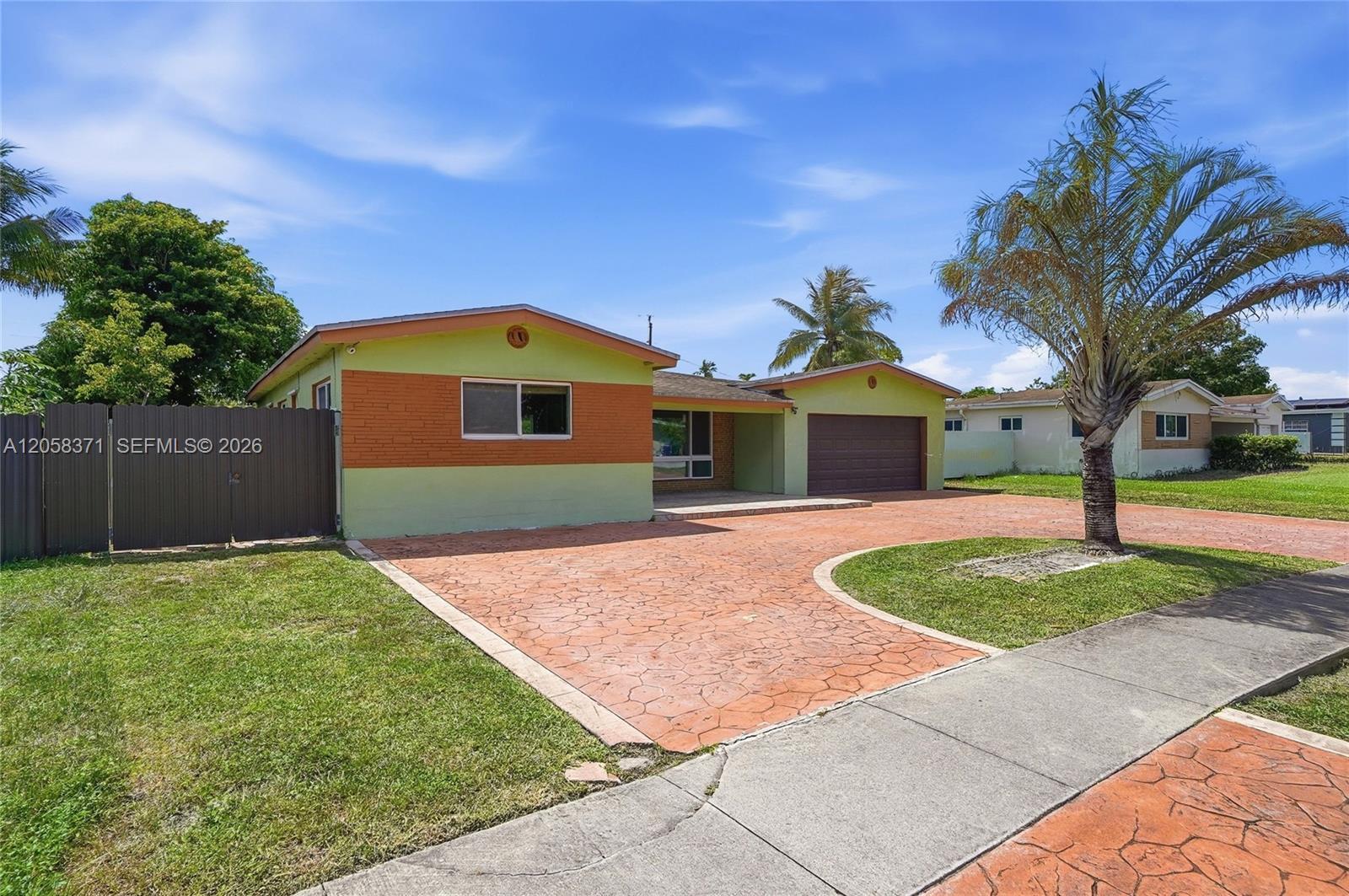 2220 De Soto Dr, Miramar FL 33023
