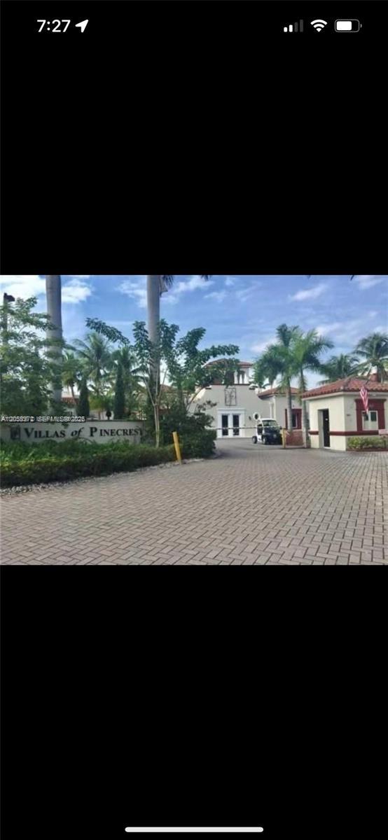 8650 SW 67th Ave # 1013, Pinecrest FL 33156