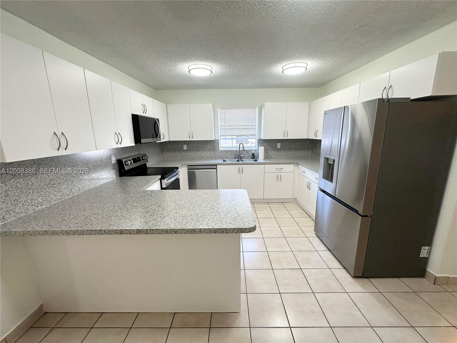 9540 SW 36th St # 2, Miami FL 33165 photo 5