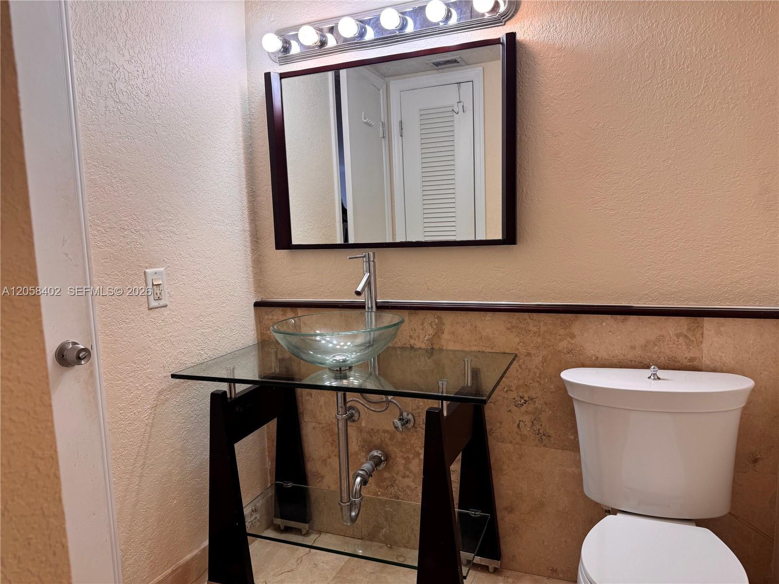 2640 NE 135th St # 406, North Miami FL 33181 photo 5
