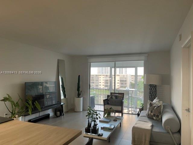 2855 Leonard Dr # H511, Aventura FL 33160 photo 4