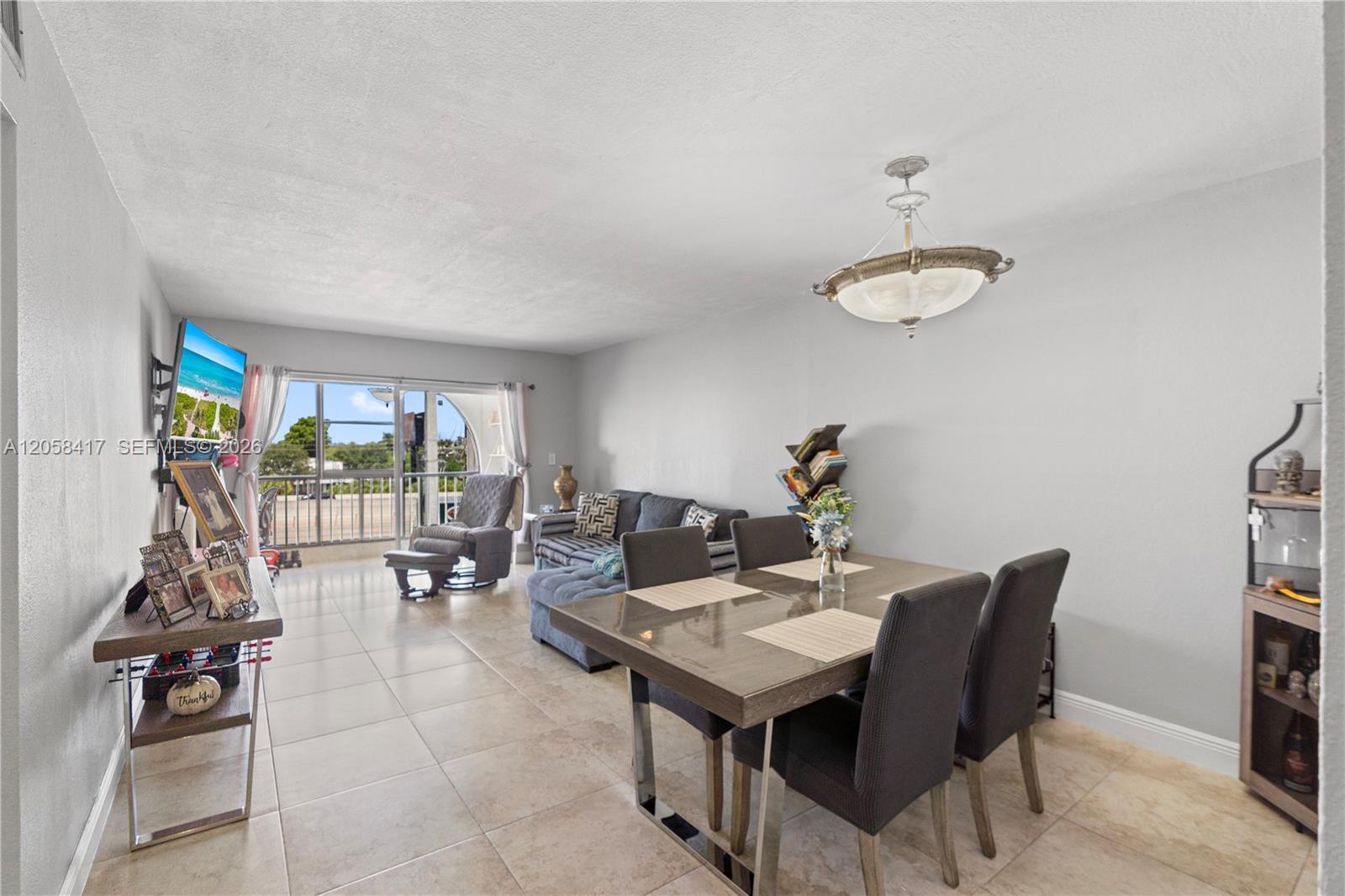 6215 W 20th Ave # 402, Hialeah FL 33012 photo 2