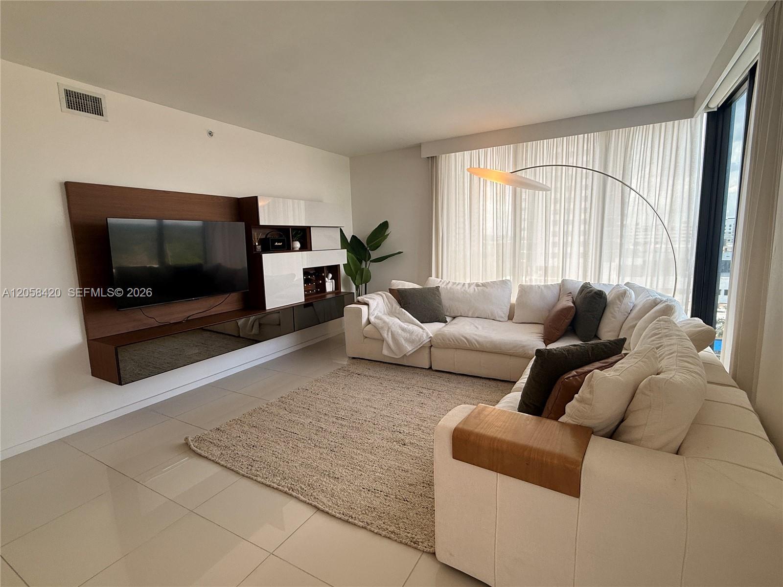 5300 Paseo Blvd # 502, Doral FL 33166 photo 3