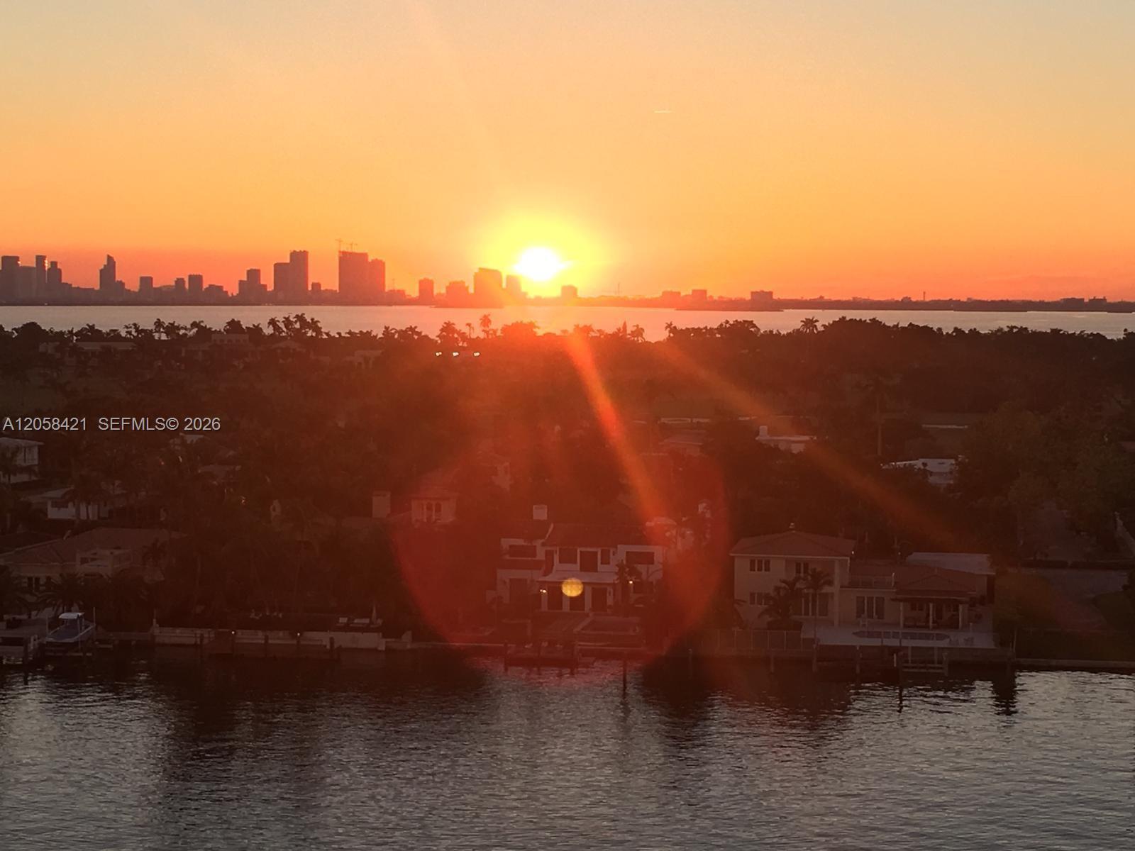 Miami Beach, FL 33140 photo 2