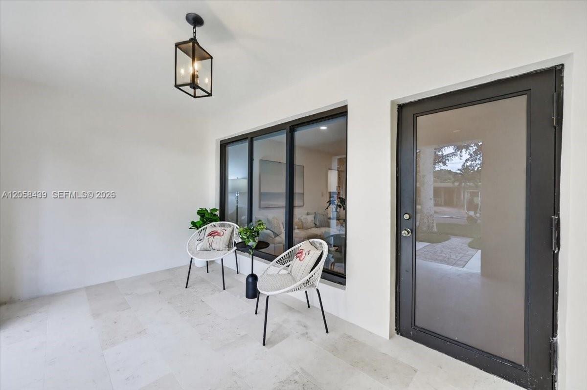 205 NE 123rd St, North Miami FL 33161 photo 4