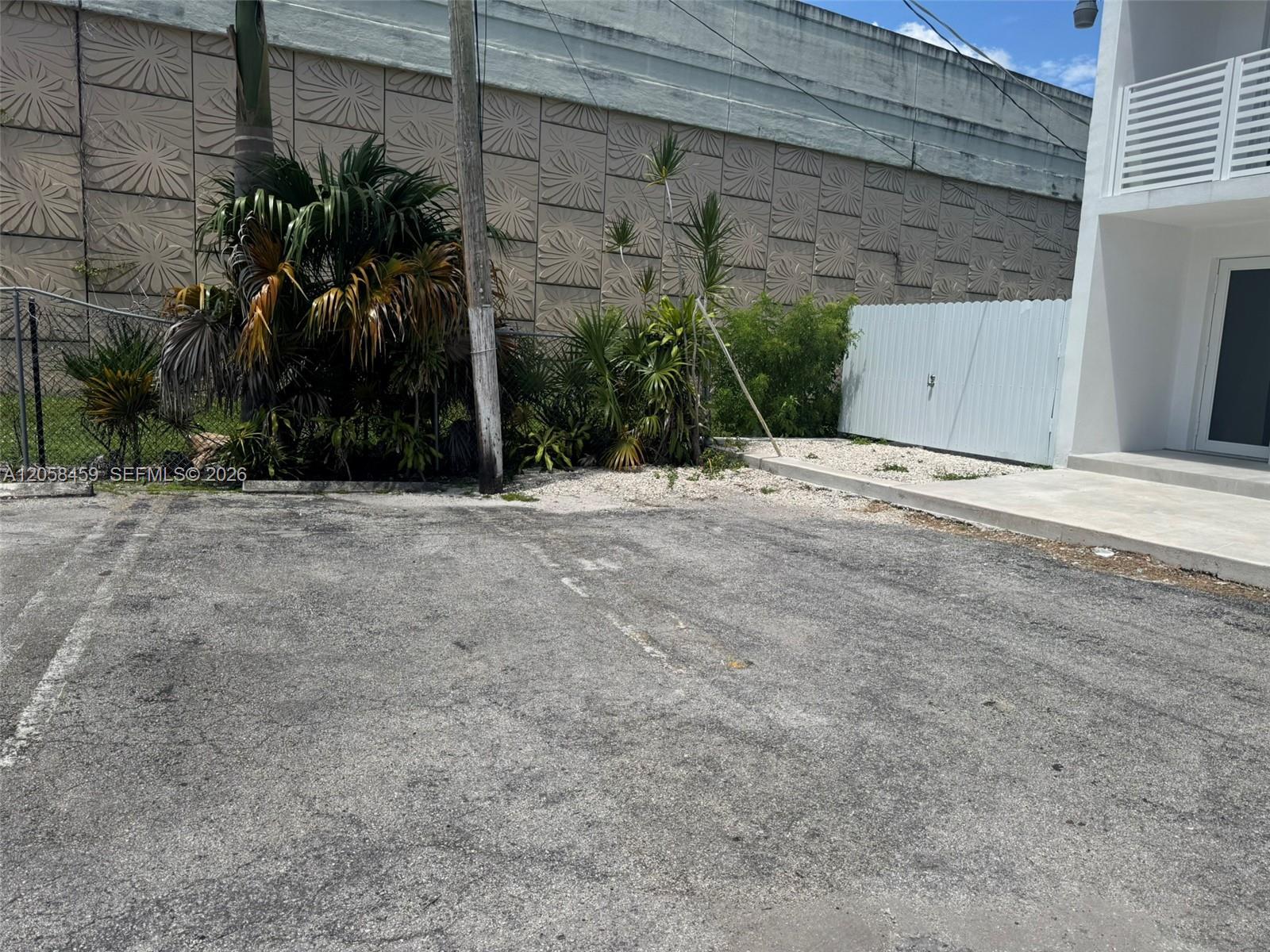 3315 NW 13th Ter # 3315, Miami FL 33125 photo 2