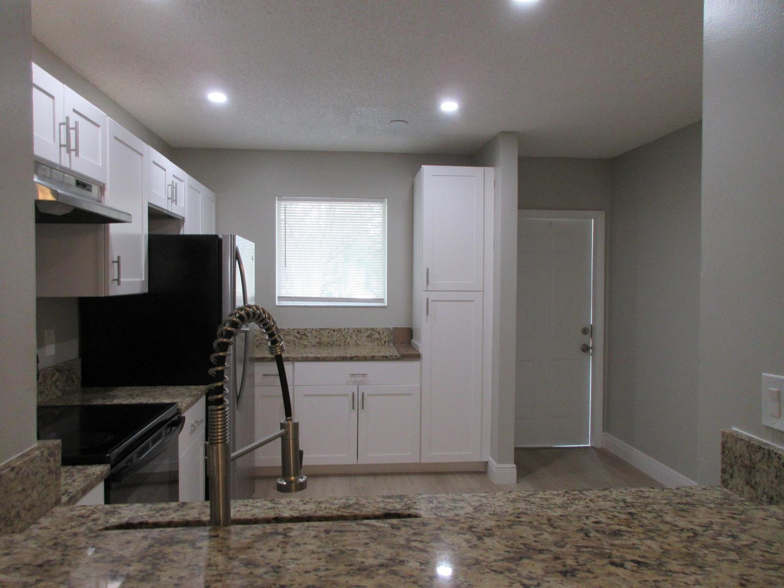 11448 NW 42nd Street, Coral Springs FL 33065 photo 3