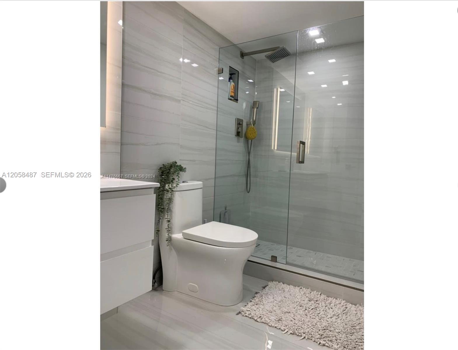 2555 Collins Ave # 1906, Miami Beach FL 33140 photo 5