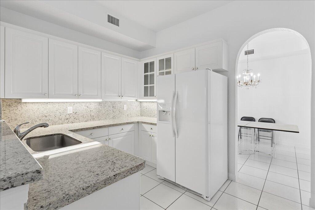 7937 EXETER Circle E # 102, Tamarac FL 33321 photo 5