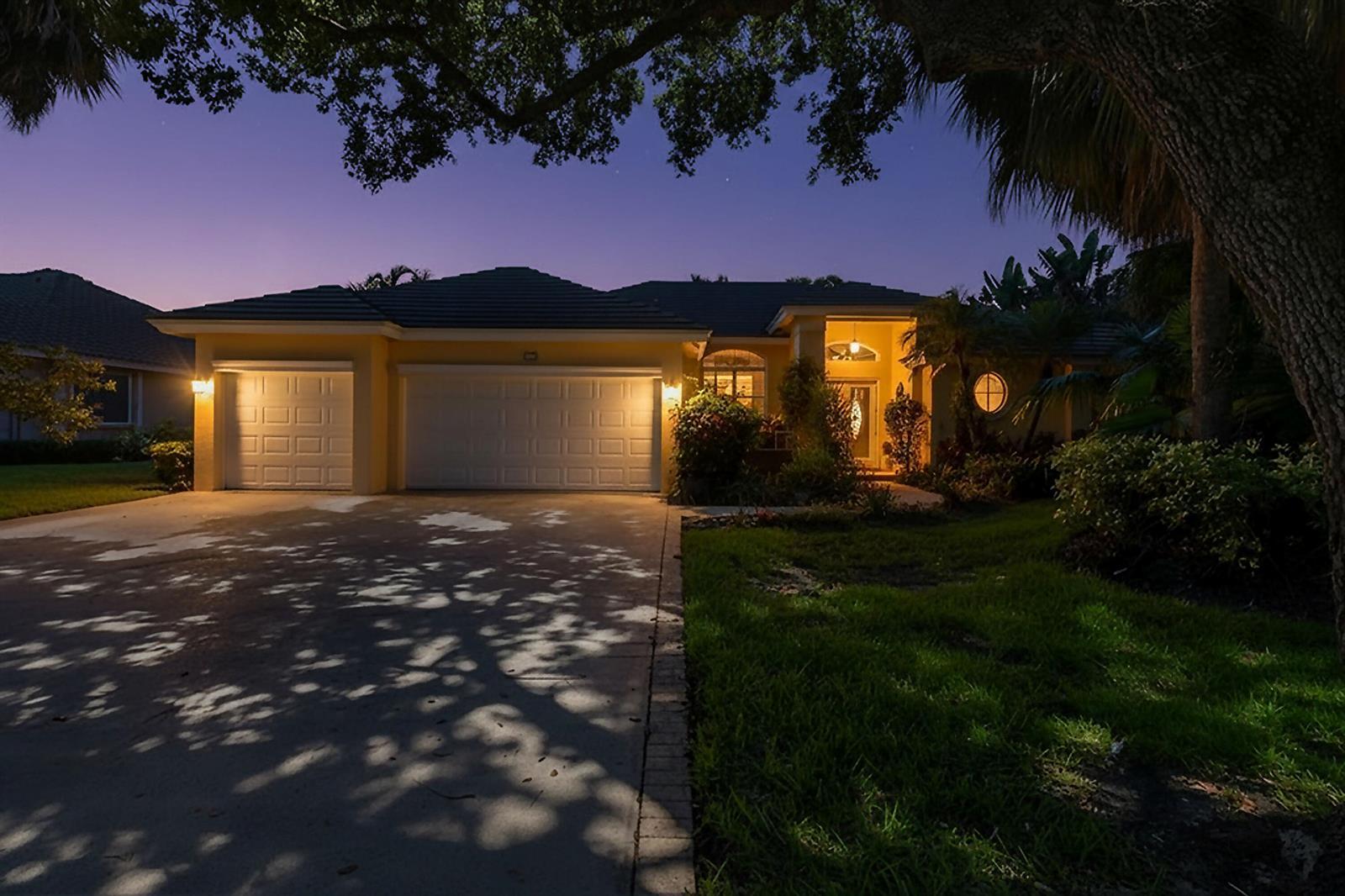 153 N River Drive E, Jupiter FL 33458 photo 3