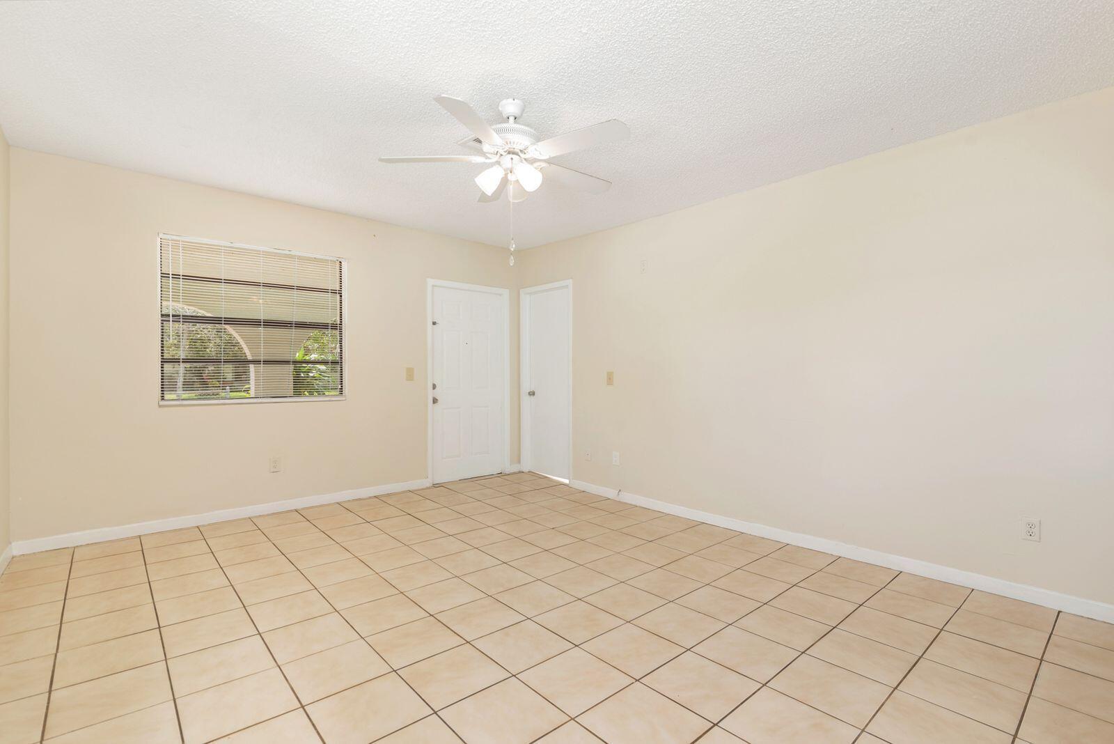 5003 Garden Avenue, West Palm Beach FL 33405 photo 4
