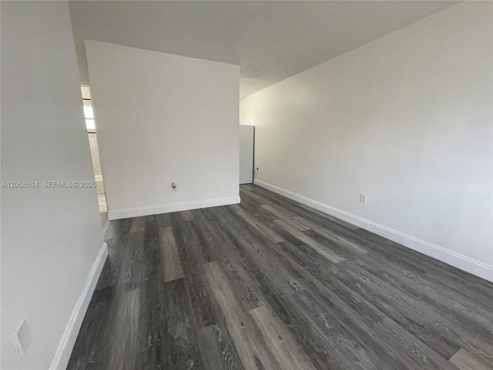 15940 NE 19th Ct # 2, North Miami Beach FL 33162 photo 2