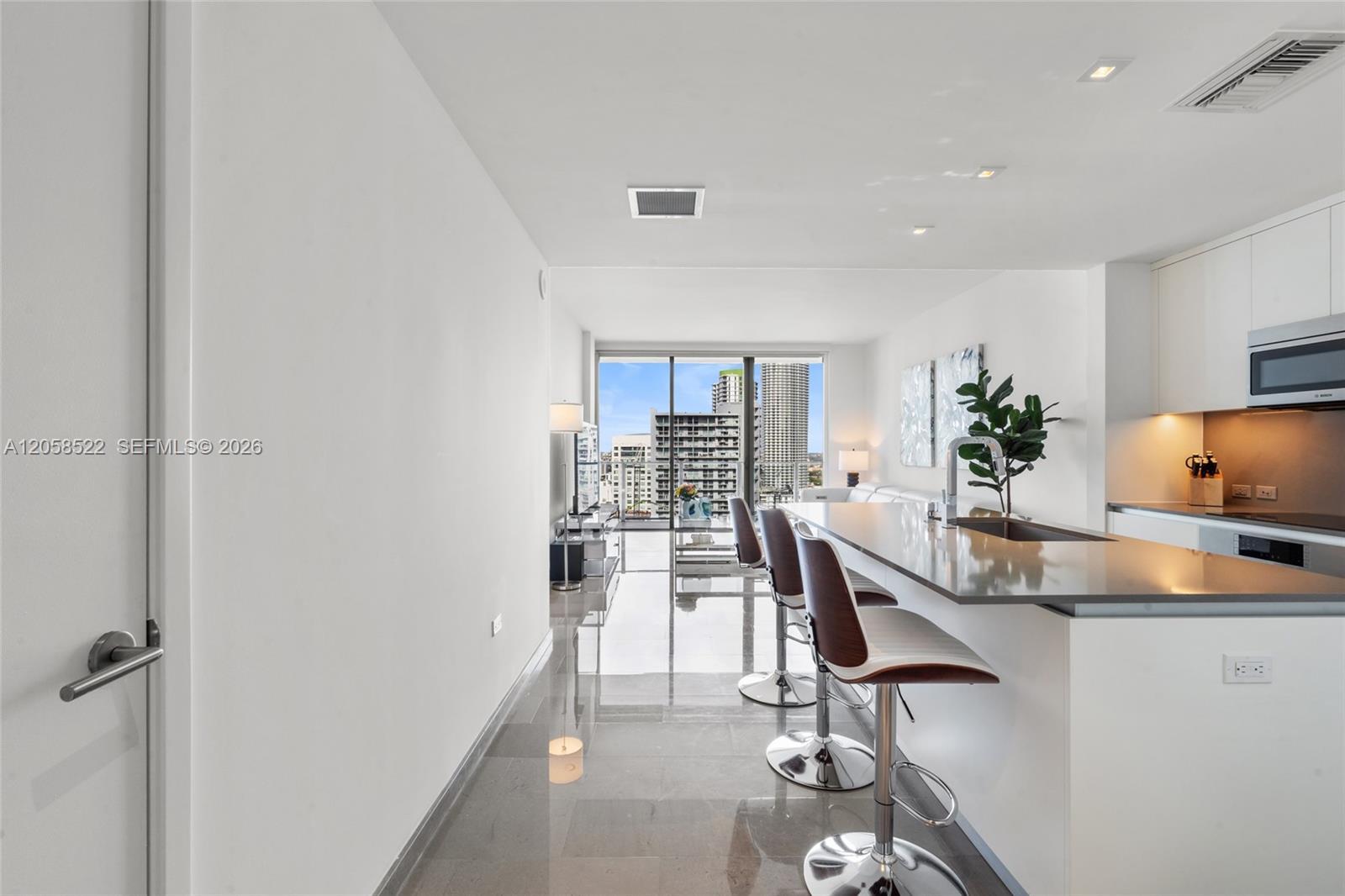68 SE 6th St # 2306, Miami FL 33131 photo 3