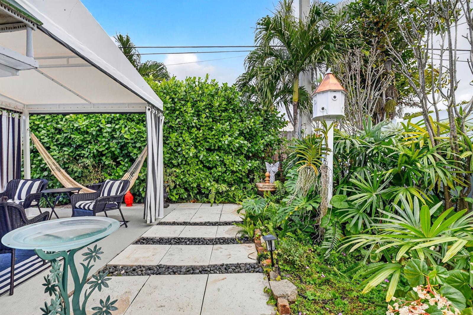 2842 SW 4th Street, Boynton Beach FL 33435 photo 4