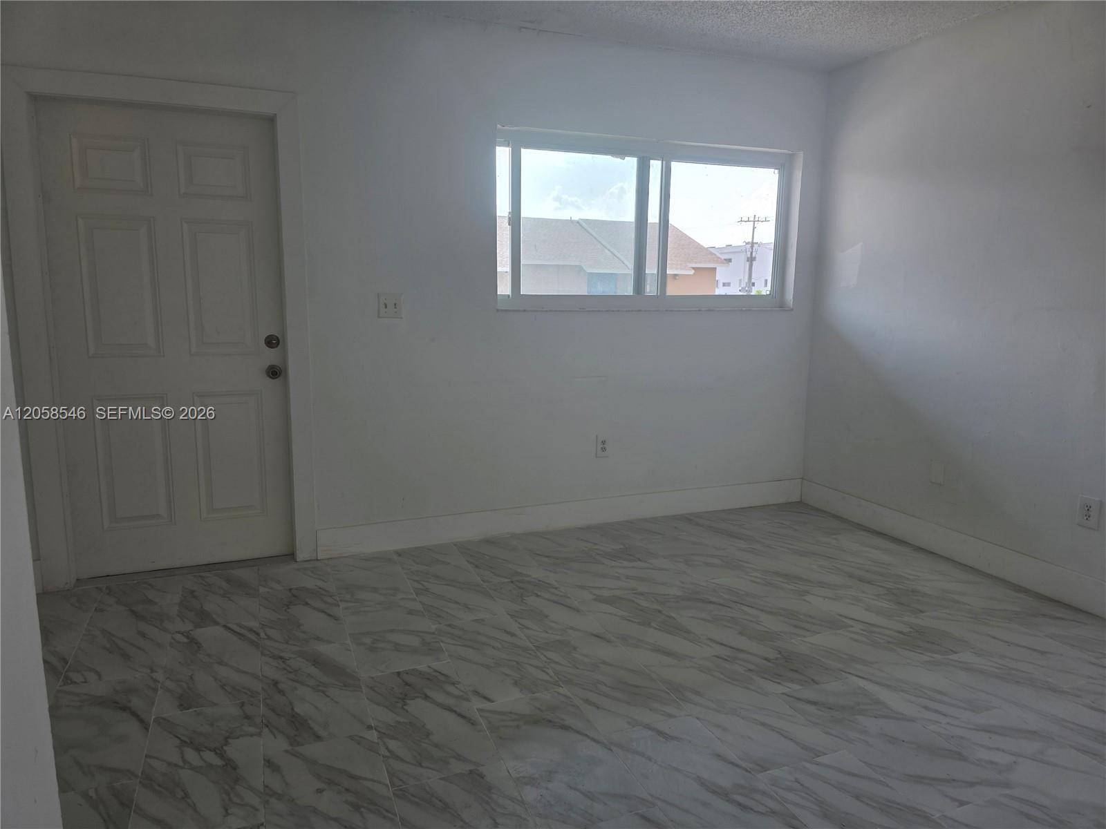 5525 W 24th Way # 12, Hialeah FL 33016 photo 3