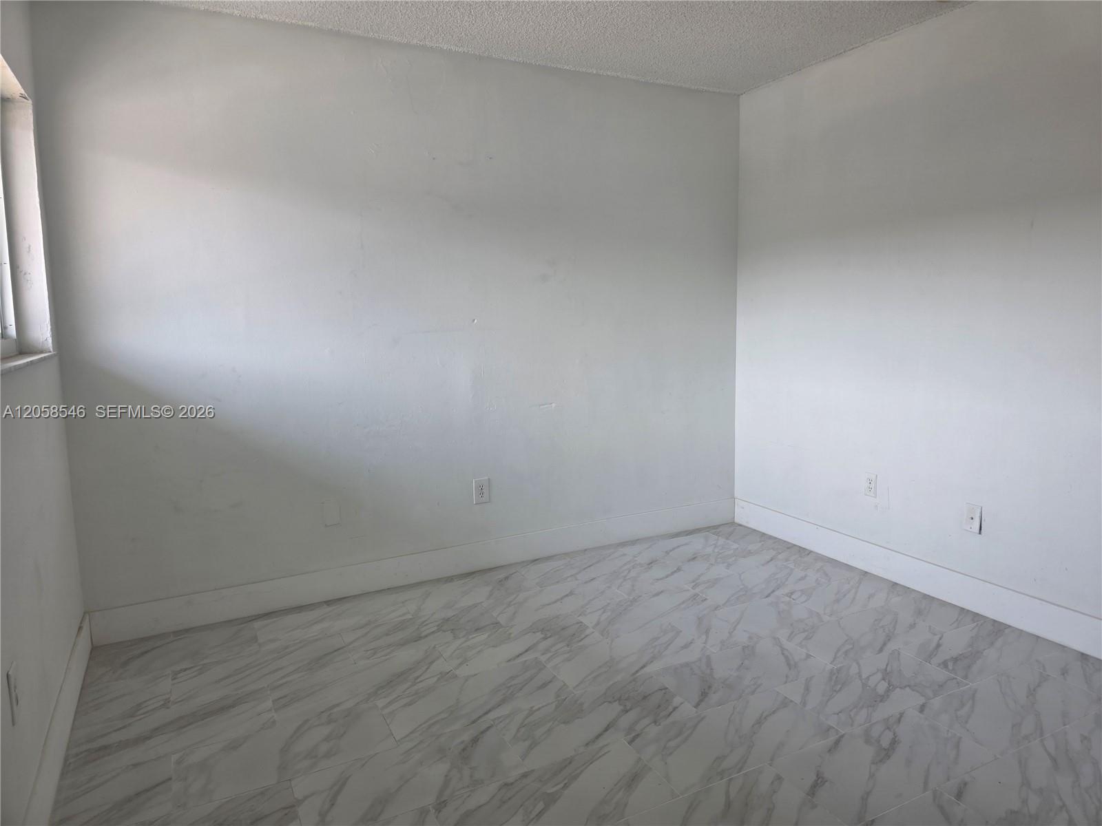 5525 W 24th Way # 12, Hialeah FL 33016 photo 4
