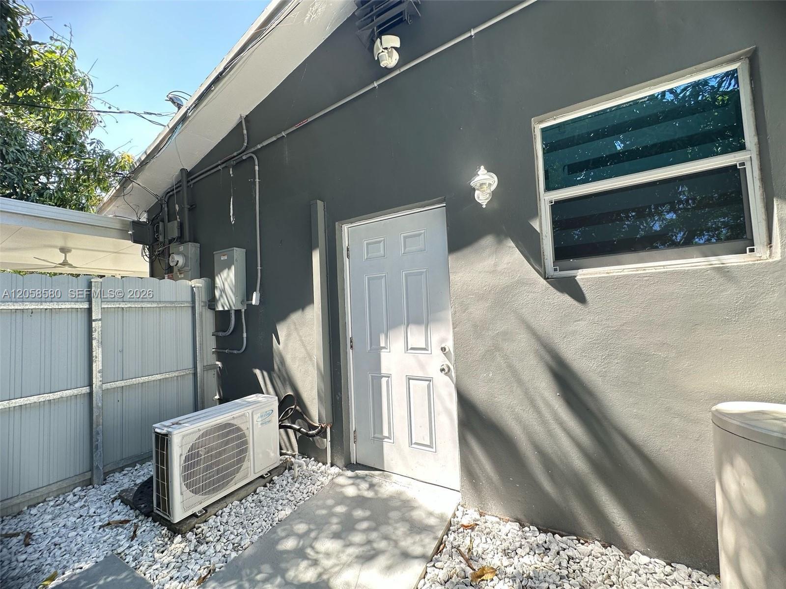 40 Sutton Rd # 1, West Park FL 33023 photo 5