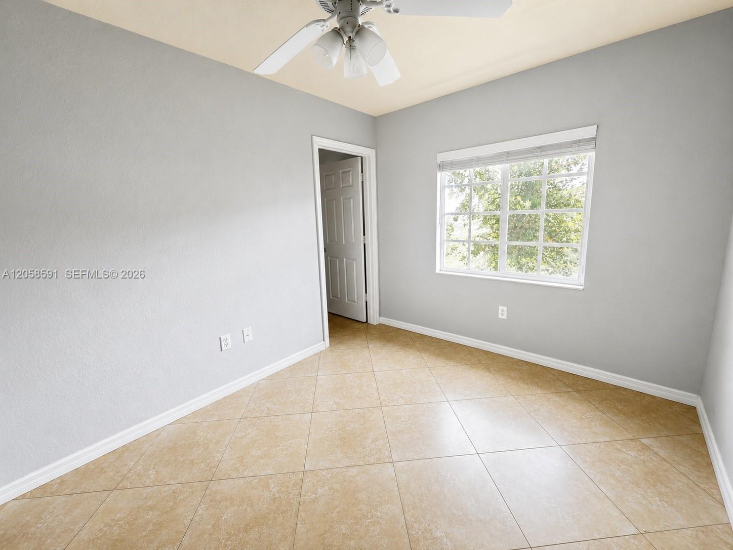 1000 Palm Trl # 10, Delray Beach FL 33483