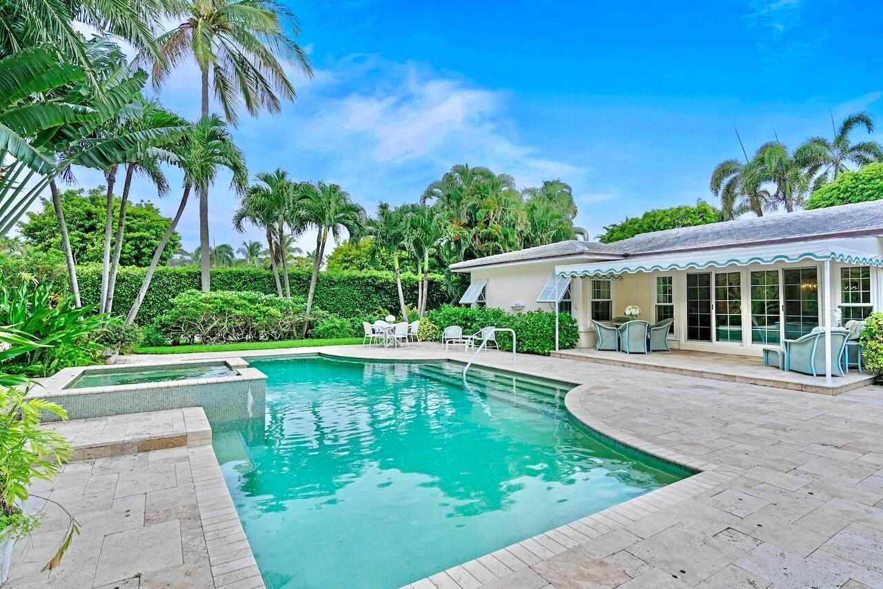 1421 N LAKE Way, Palm Beach FL 33480