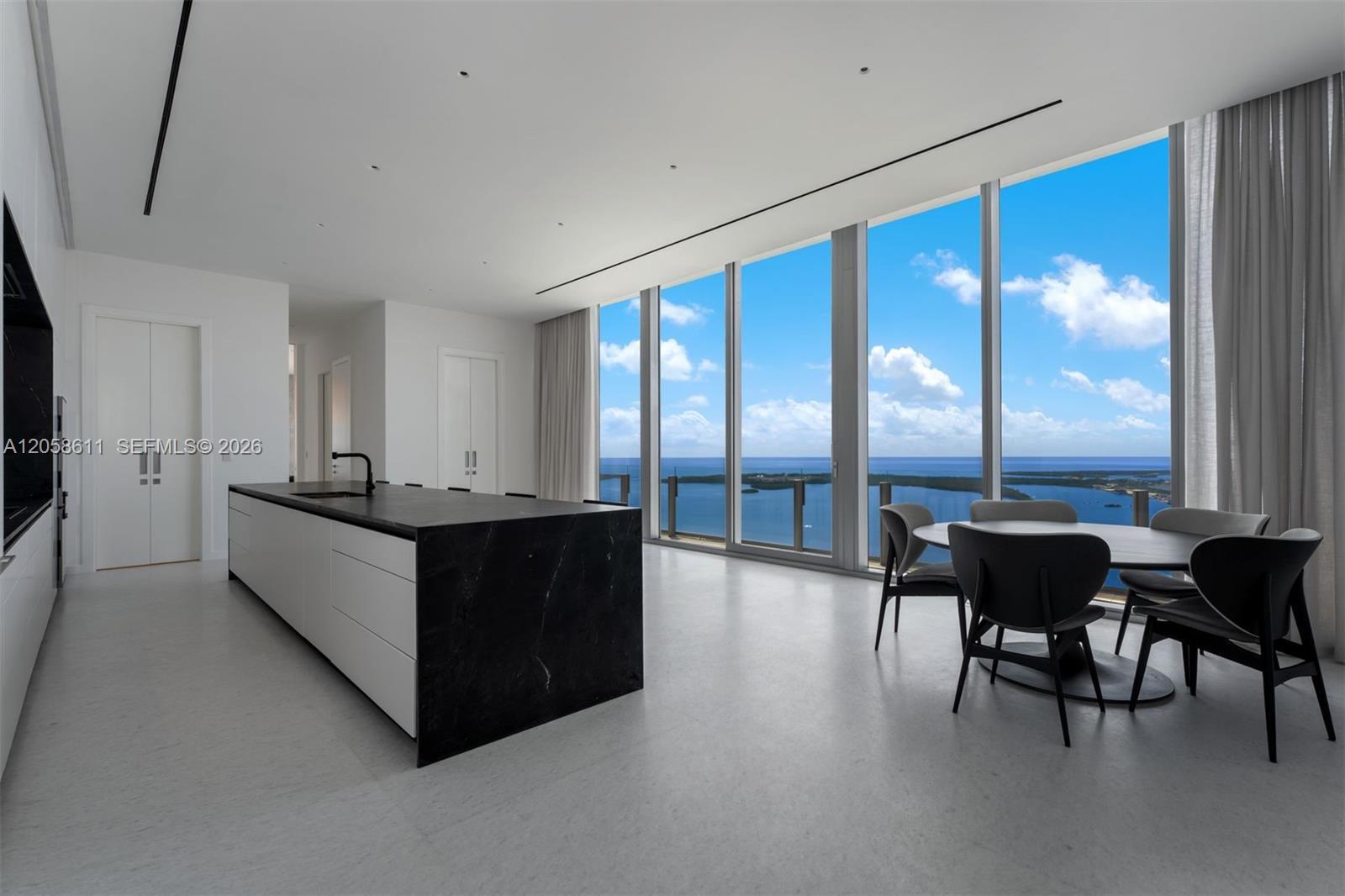 300 Biscayne Boulevard Way # 5801C, Miami FL 33131 photo 3