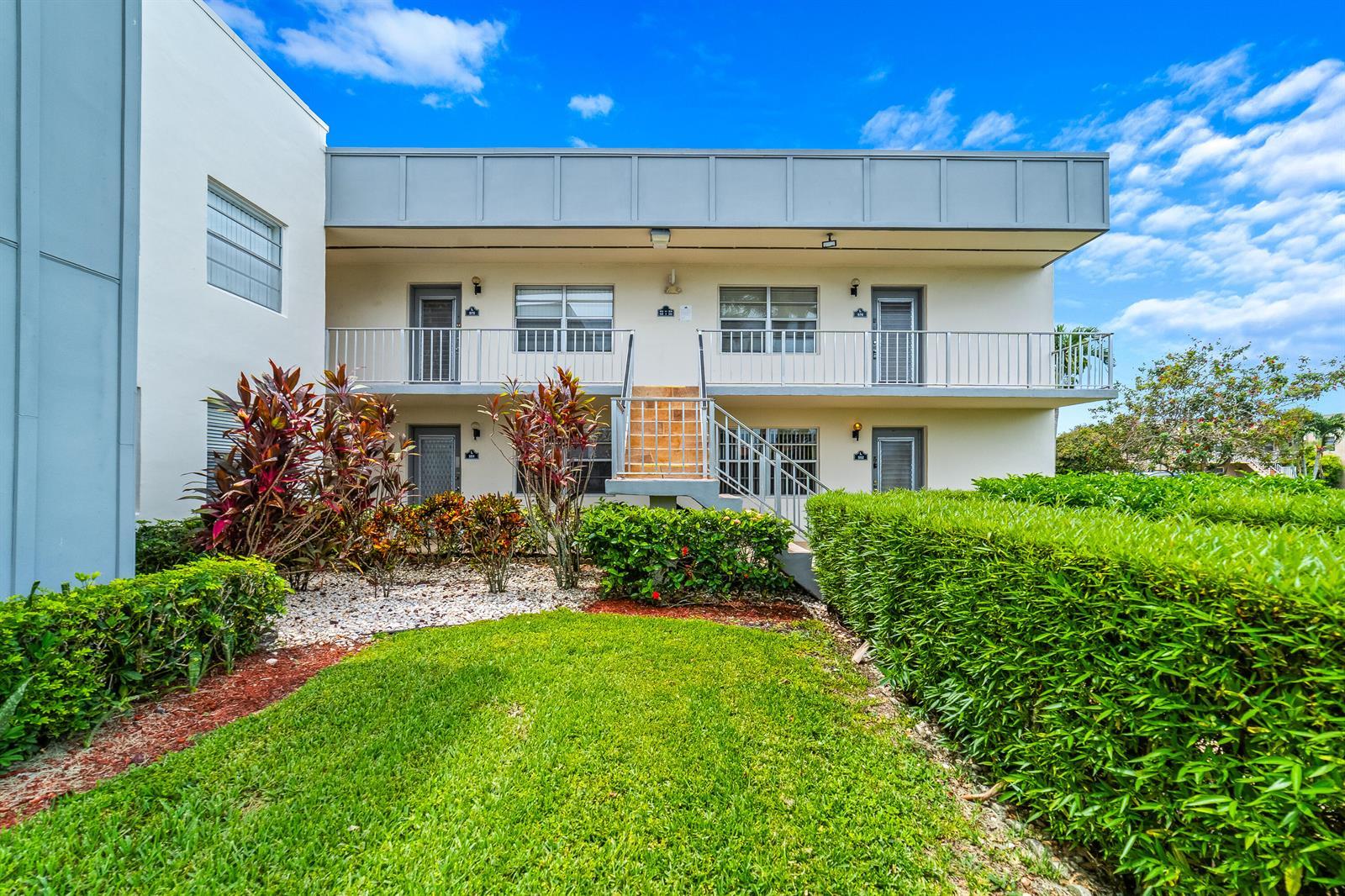 552 NORMANDY L Lane # l, Delray Beach FL 33484