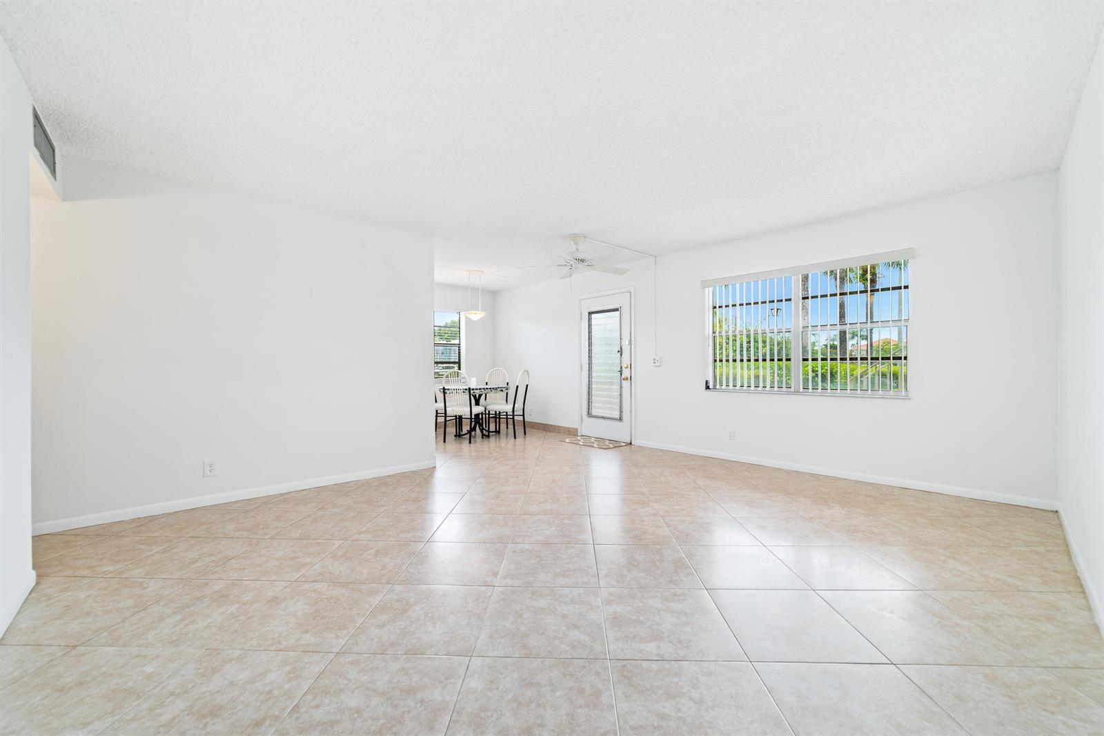 552 NORMANDY L Lane # l, Delray Beach FL 33484 photo 4