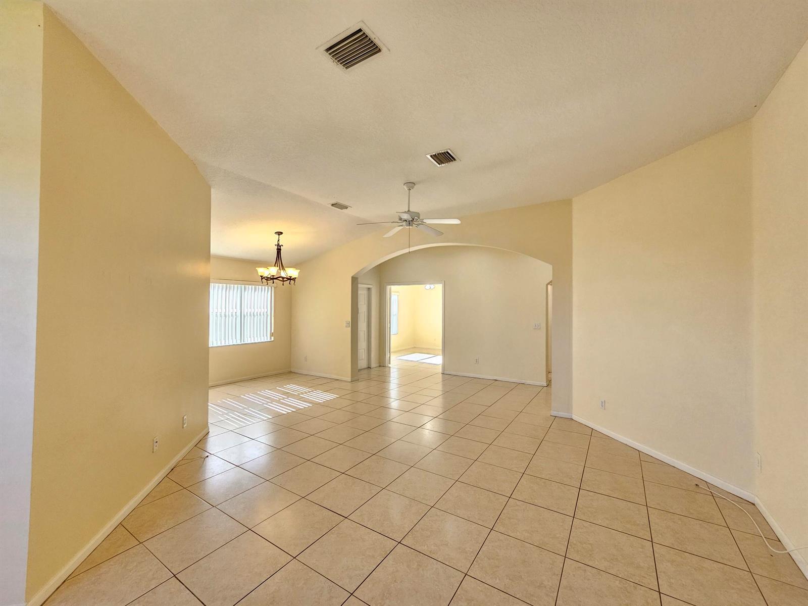 12827 HAMPTON LAKES Circle, Boynton Beach FL 33436 photo 4