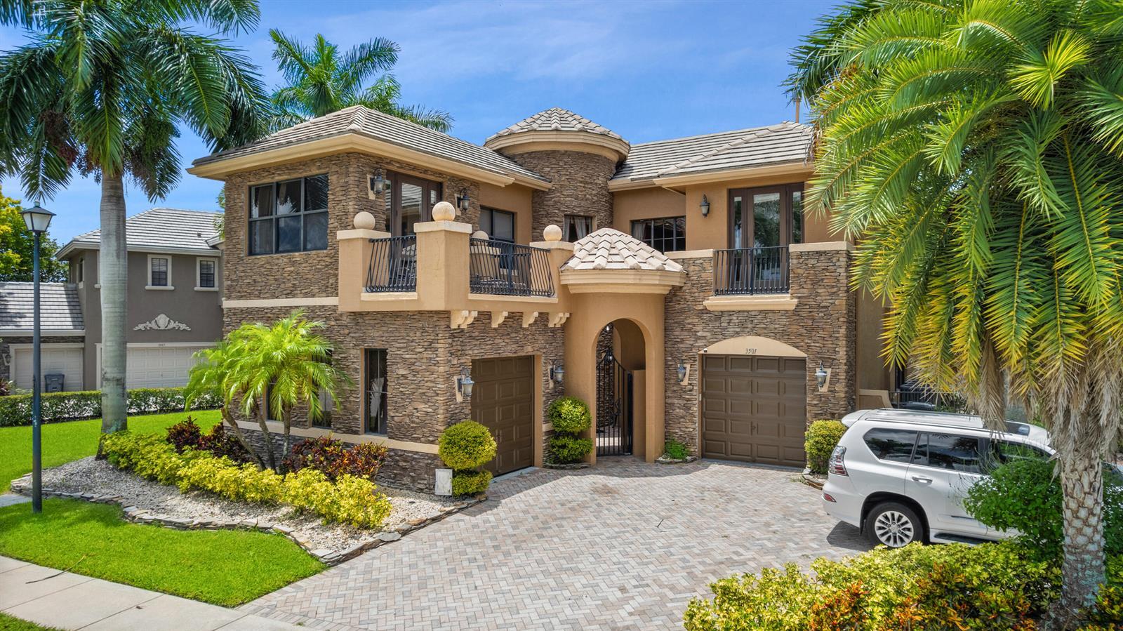 3501 COLLONADE Drive, Wellington FL 33449 photo 2