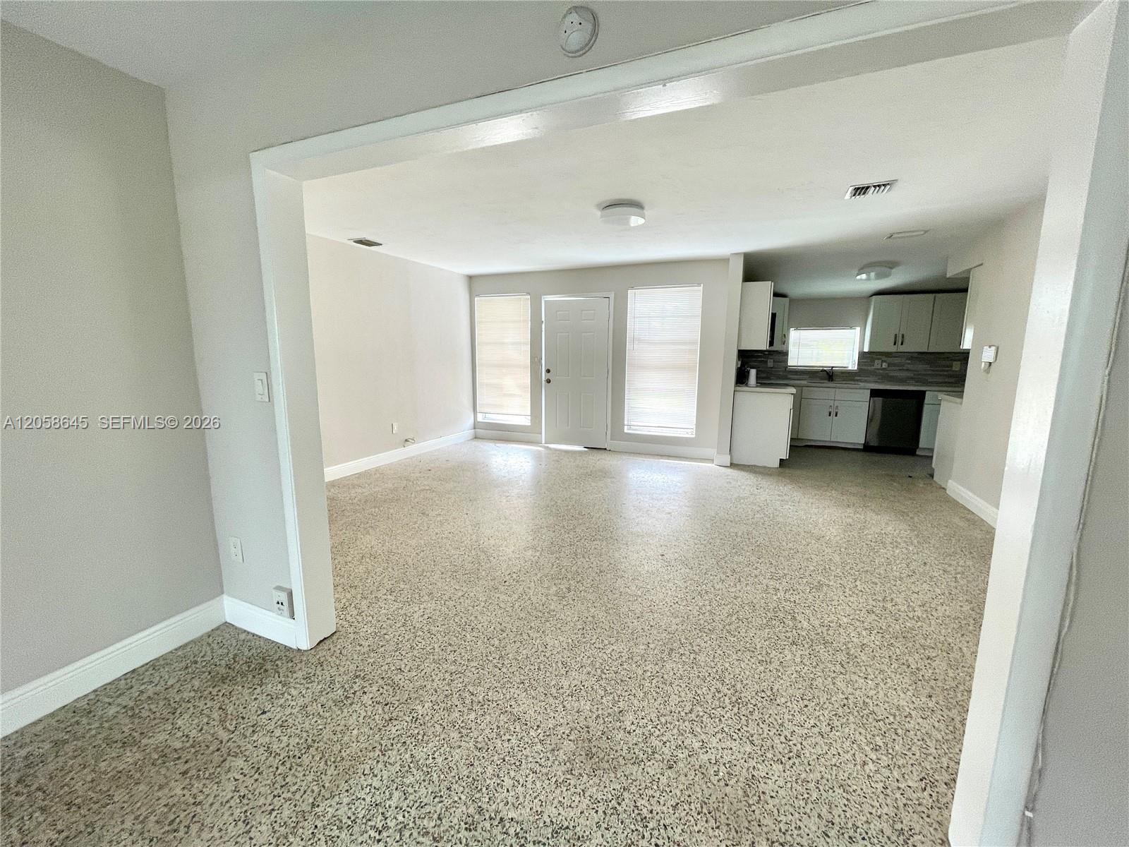 7141 Wilson St, Hollywood FL 33024 photo 5
