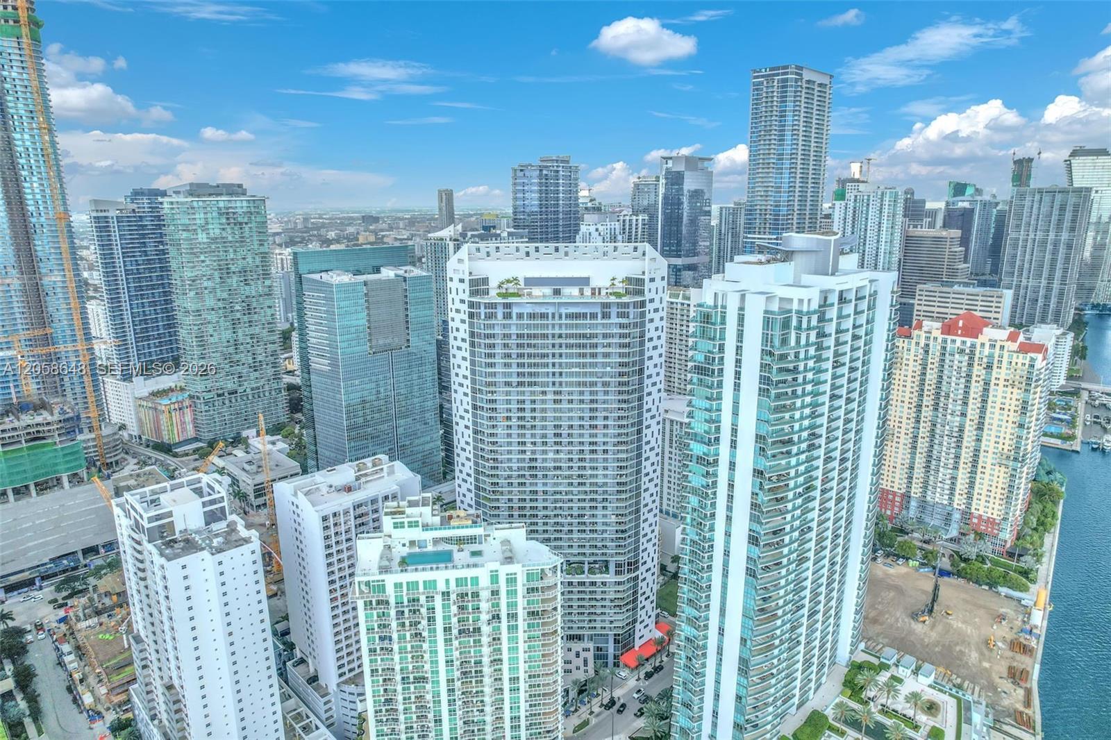 1300 Brickell Bay Dr # 2005, Miami FL 33131 photo 3