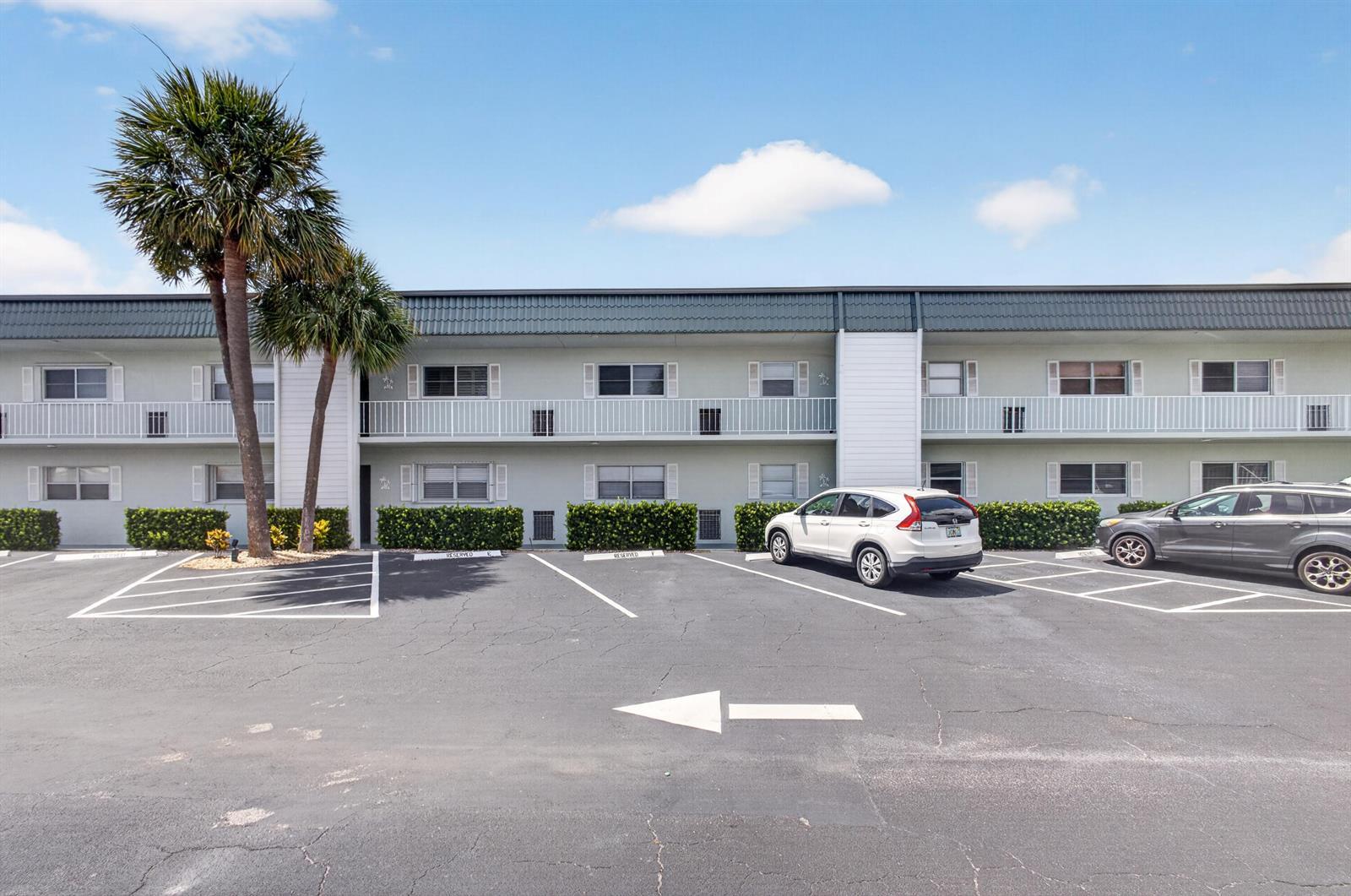 110 Wettaw Lane # 106, North Palm Beach FL 33408 photo 3