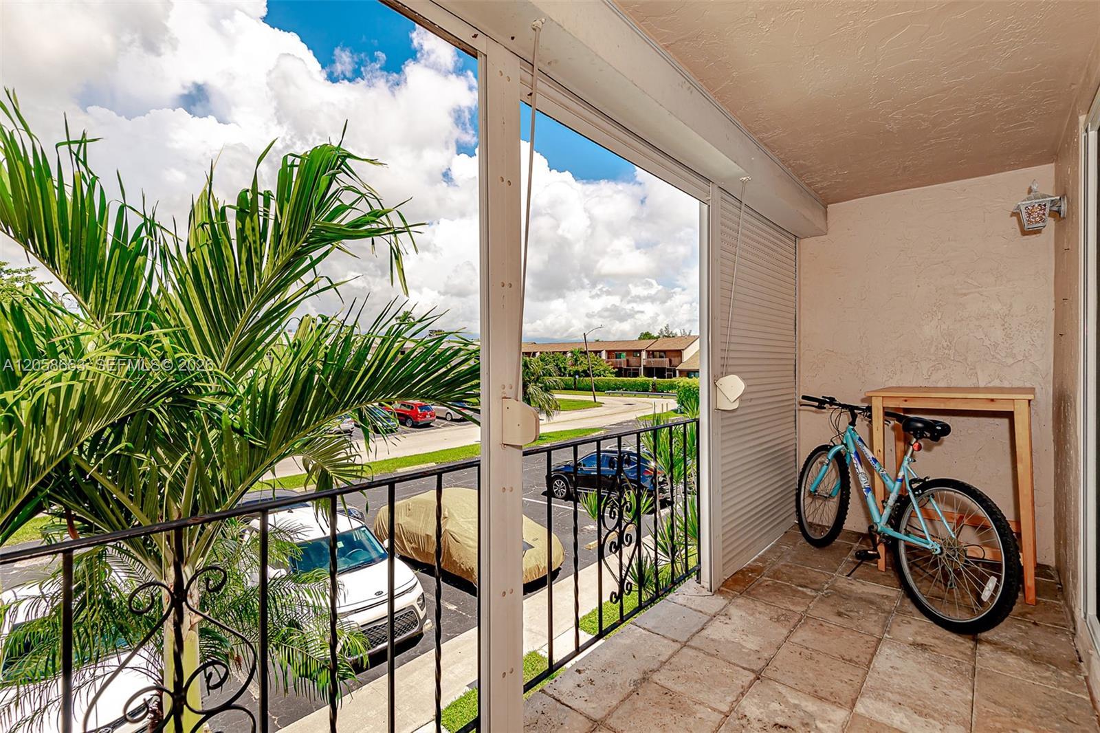 1413 N 15th Ave # 8, Hollywood FL 33020 photo 3