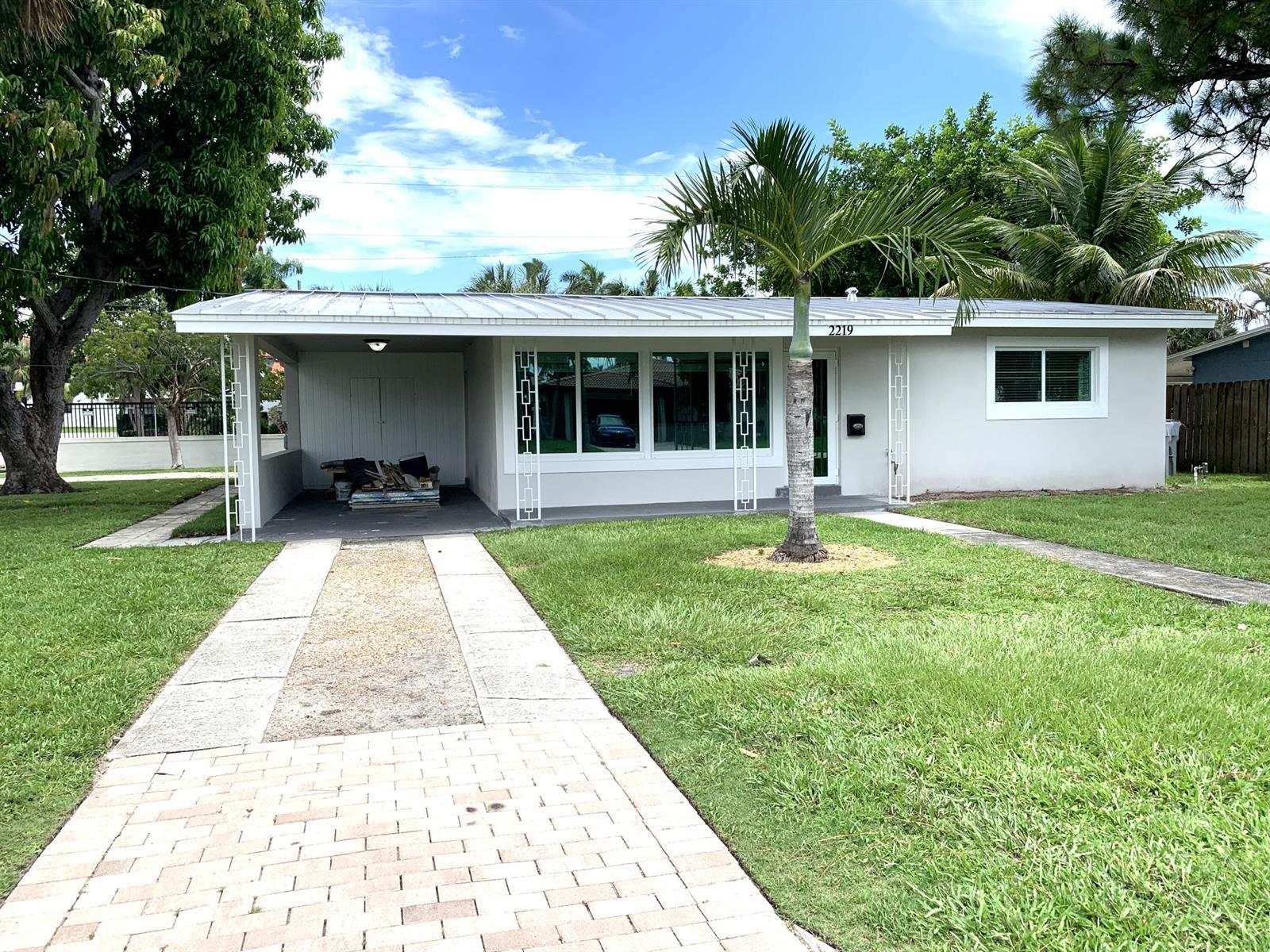 2219 SE 13TH Street, Pompano Beach FL 33062 photo 2