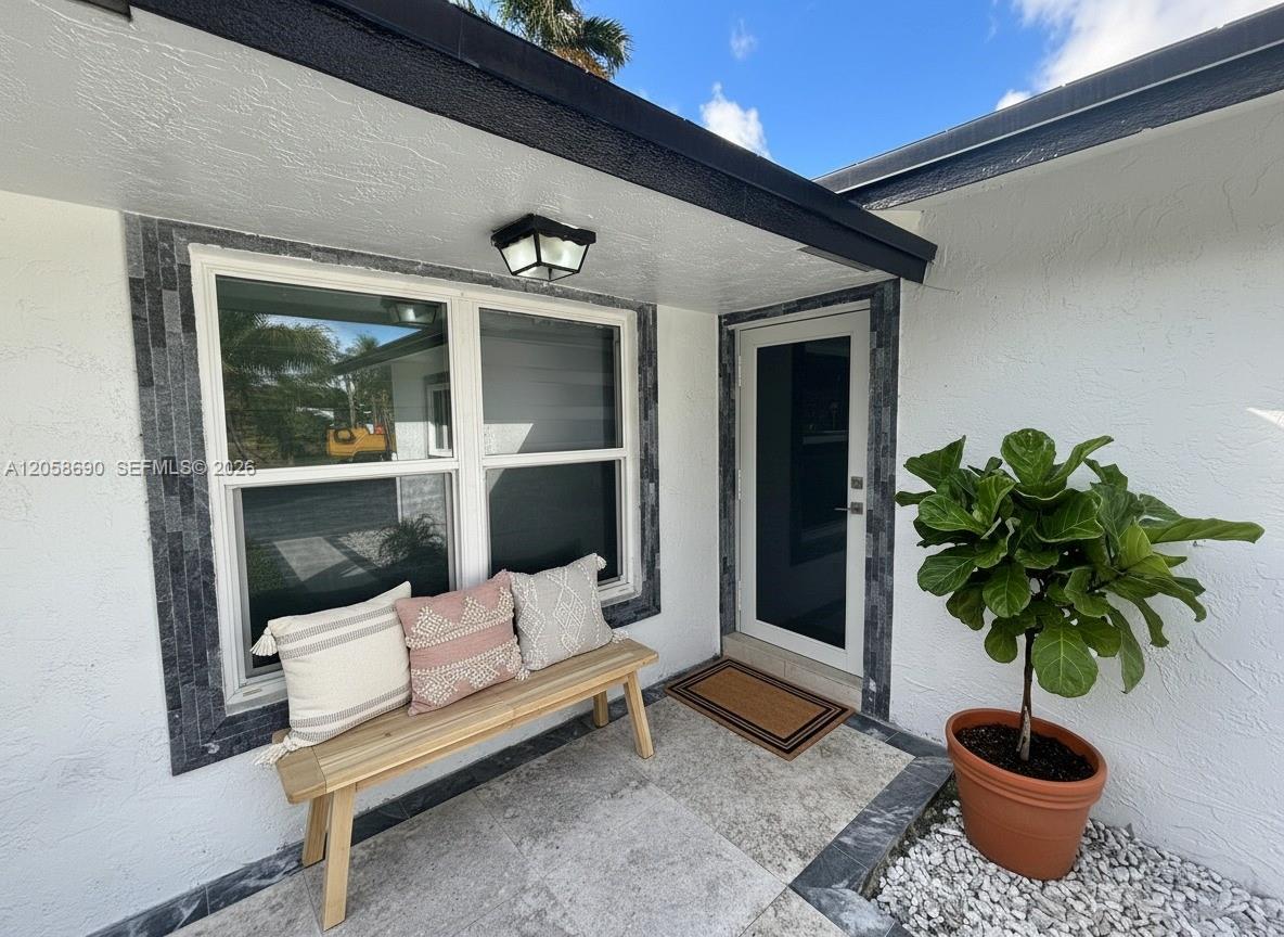 2900 SW 16th St, Fort Lauderdale FL 33312 photo 3