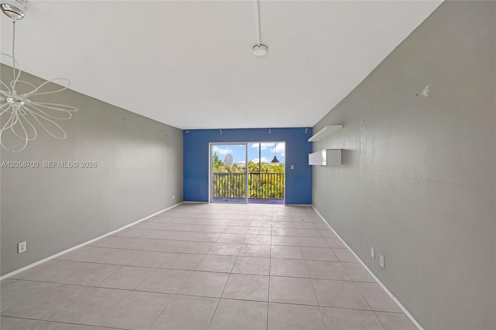 4800 Hillcrest Ln # 402, Hollywood FL 33021 photo 5