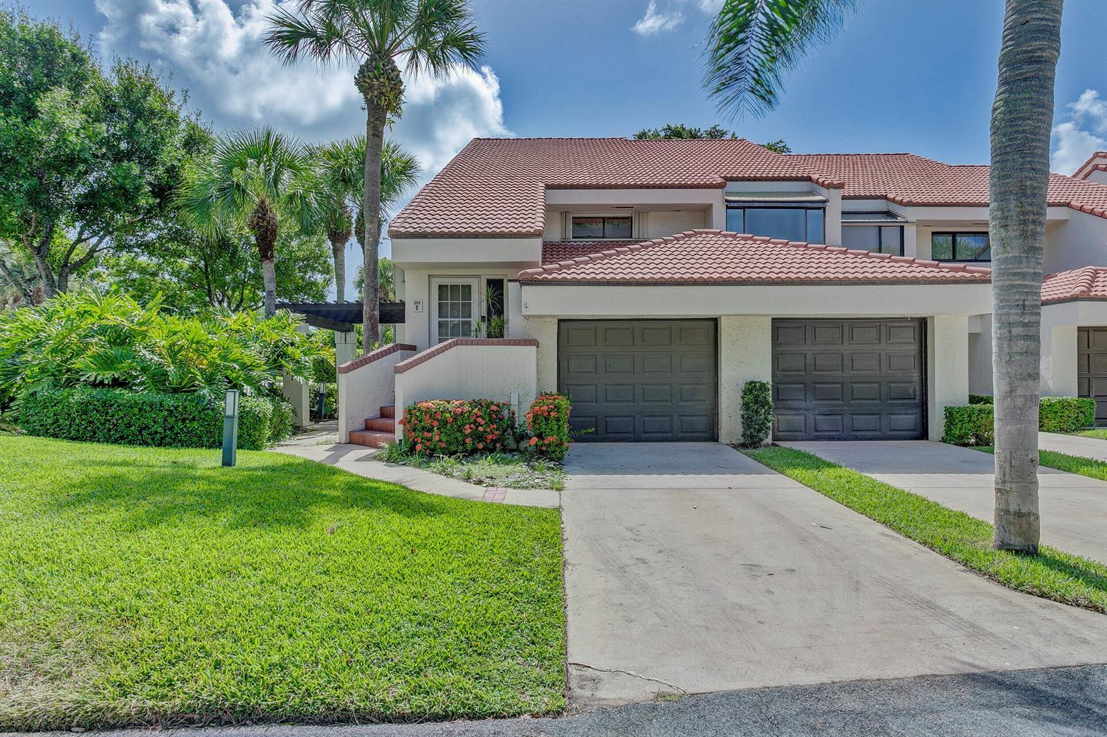 205 SEA OATS Drive, Juno Beach FL 33408 photo 2