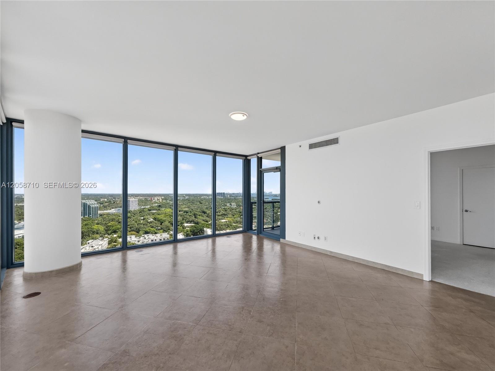 601 NE 36th St # 2401, Miami FL 33137 photo 3