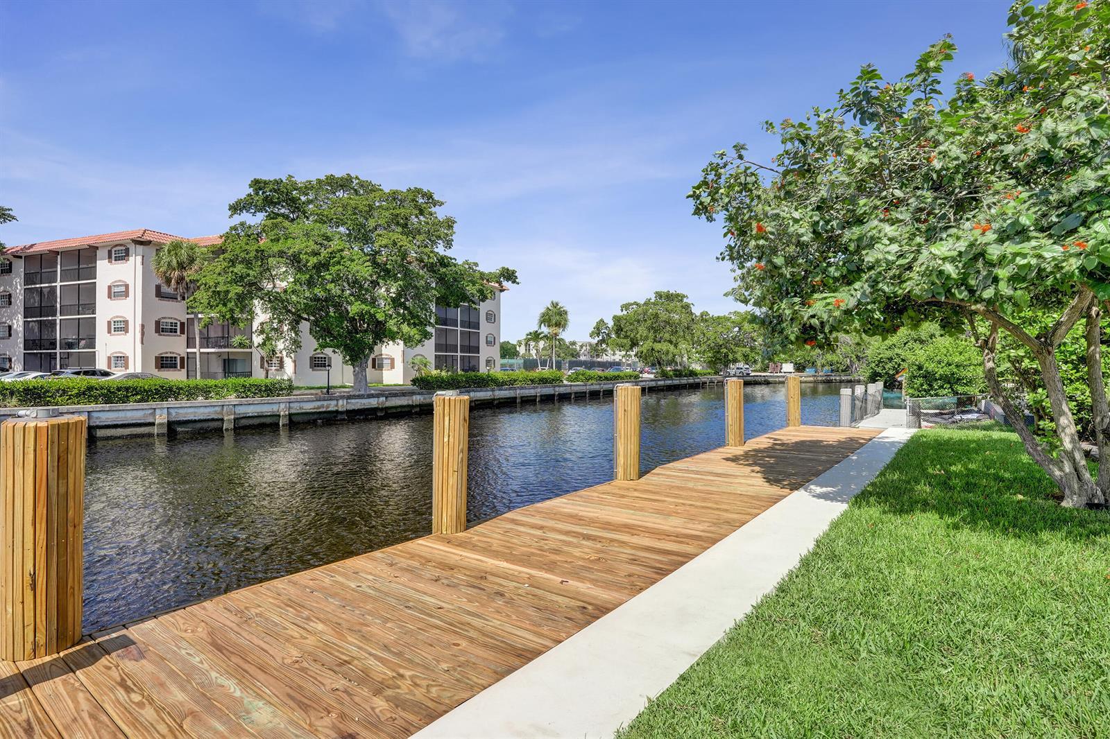 316 NW 20TH Street, Wilton Manors FL 33311 photo 2