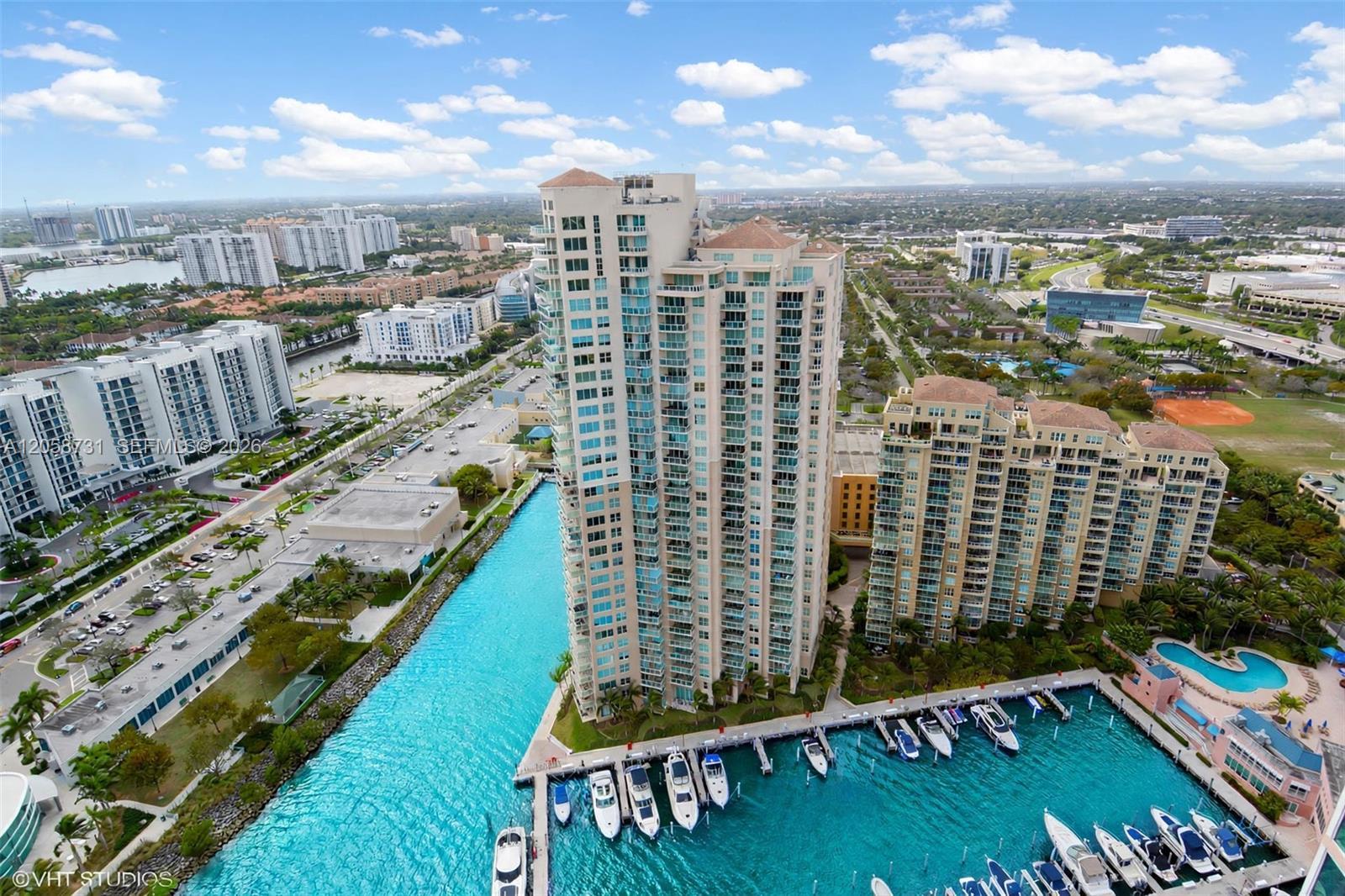 3330 NE 190th St, Aventura FL 33180 photo 3