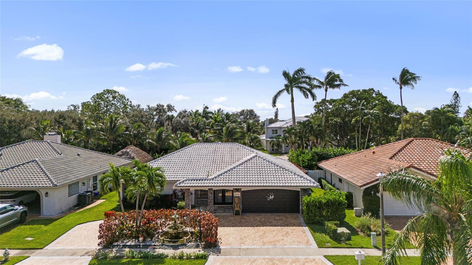 5223 DEERHURST CRESCENT Circle, Boca Raton FL 33486 photo 2