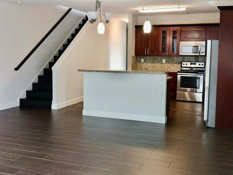 323 SW 11TH Street, Fort Lauderdale FL 33315 photo 3