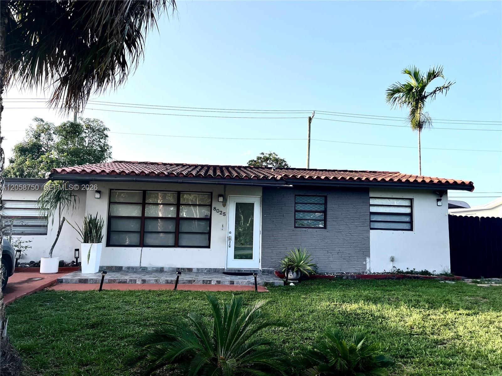 8025 NW 170th St, Hialeah FL 33015