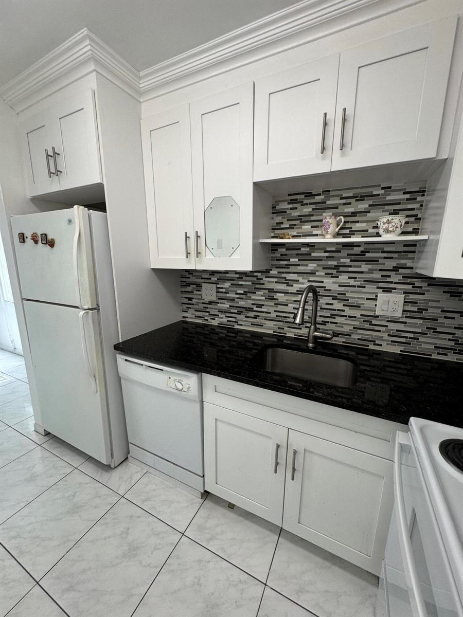 4990 E SABAL PALM Boulevard # 220, Tamarac FL 33319 photo 2