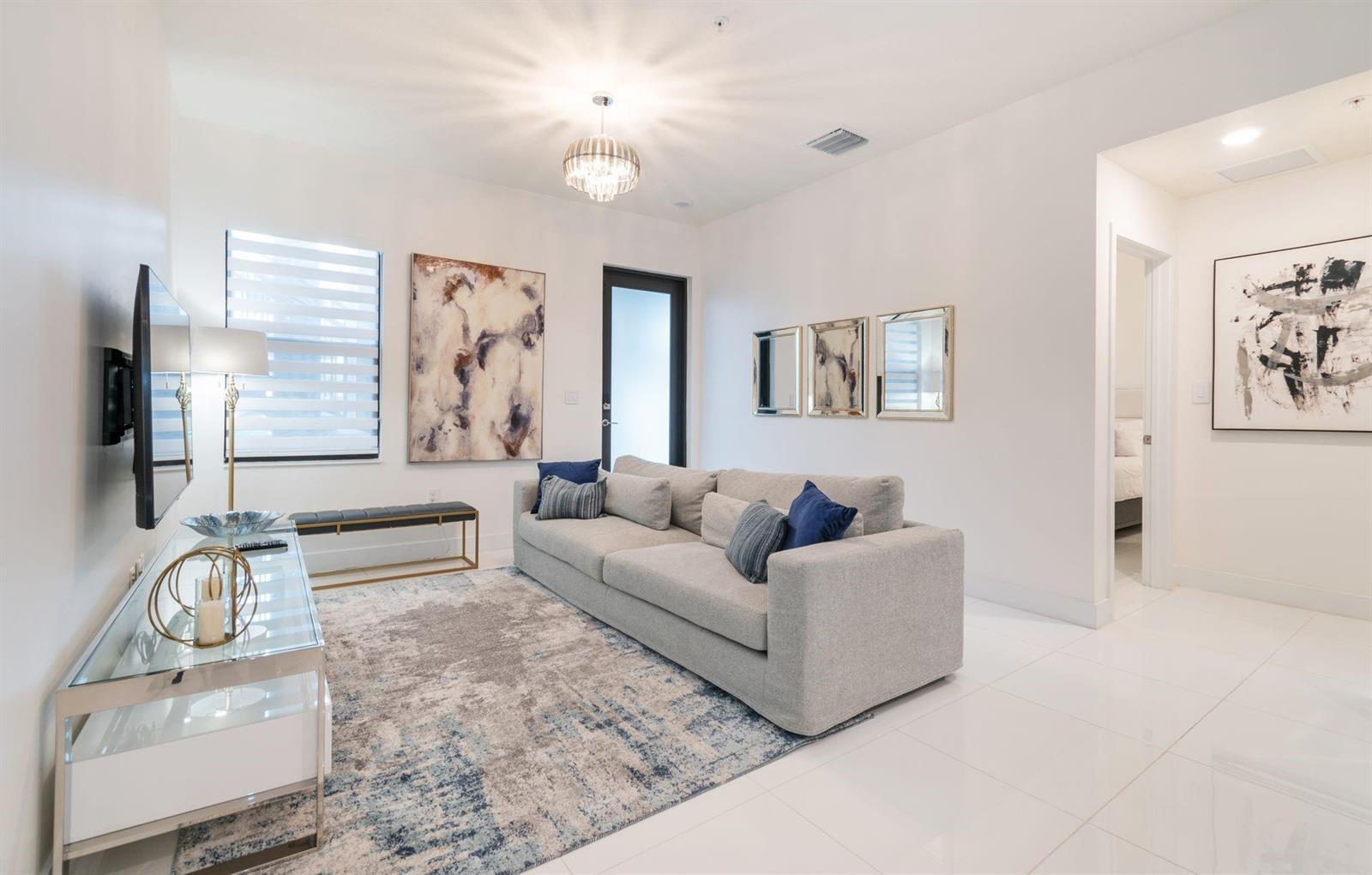 8045 NW 104th Avenue Unit 7, Doral FL 33178 photo 3